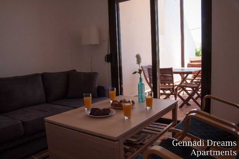 Dreams Villa Gennadi